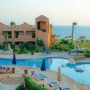 فندق لاروزا امبير العين السخنة