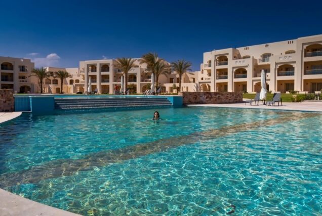 Sataya Resort Marsa Alam swimming pool tropical resort