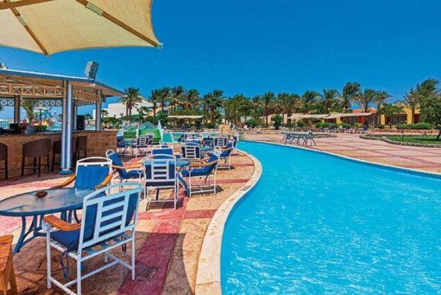 Malikia Resort Abu Dabbab Marsa Alam swimming pool