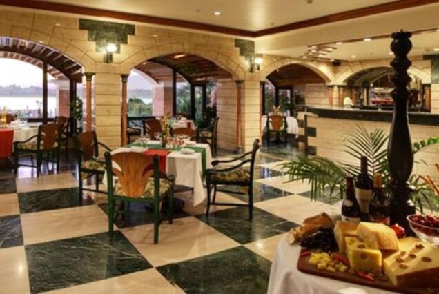 Sonesta St George Hotel Luxor restaurant dining buffet